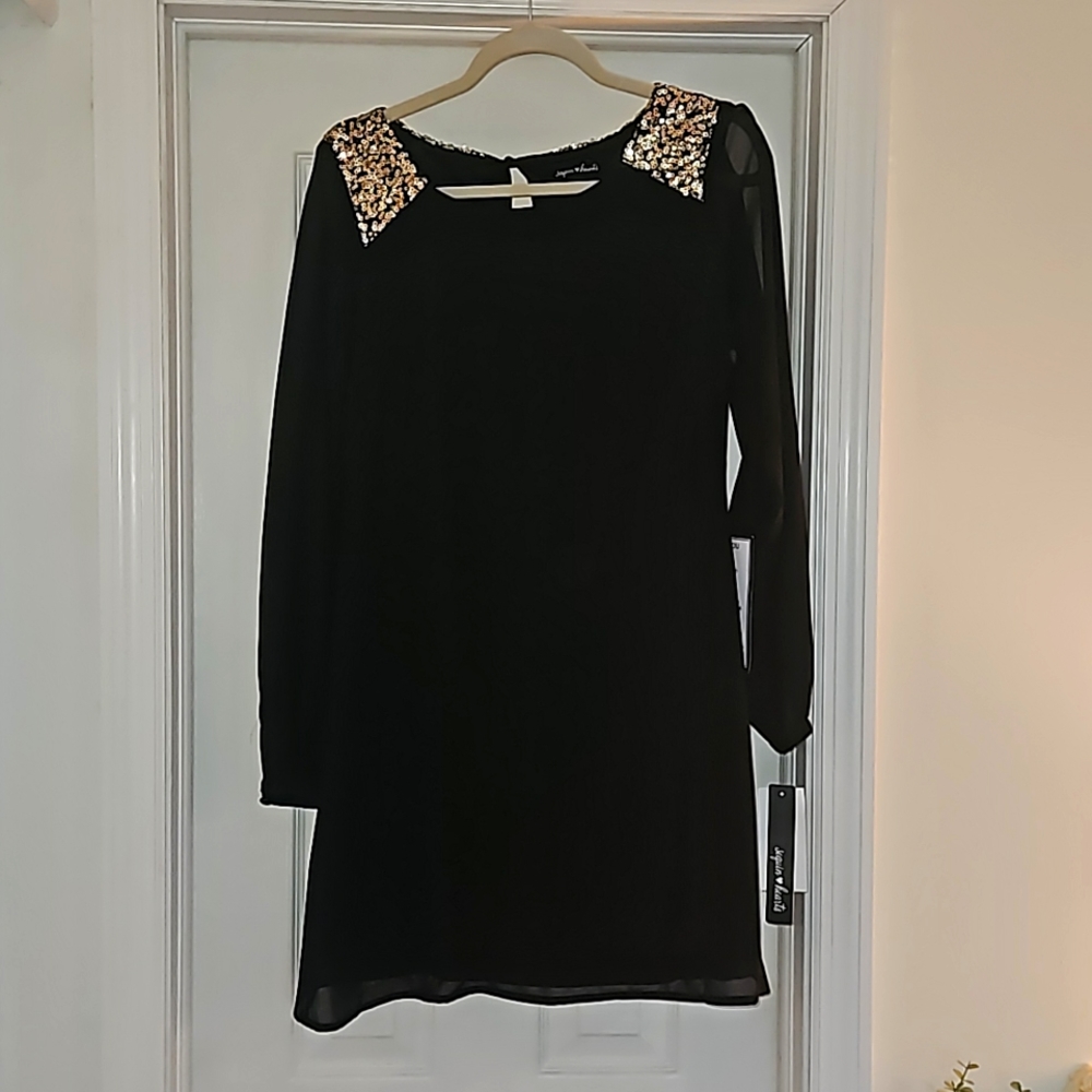 Black cocktail dress with gold sequence should detail, size M, never worn